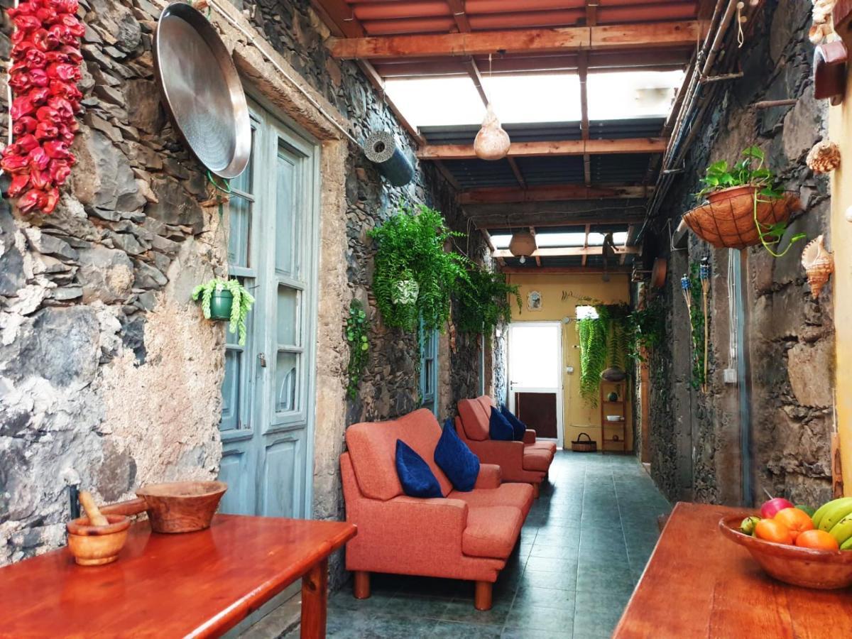 Casa Rural Los Organos De Arguamul บาแญร์โมโซ ภายนอก รูปภาพ